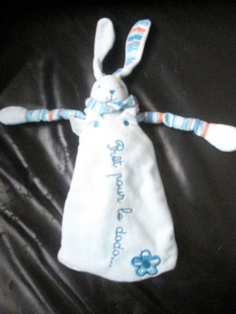 Peluche lapin bleu avec turbulette pr&ecirc;t pour le dodo Jeux / jouets