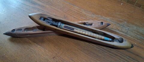 NAVETTE DE METIER A TISSER 25 Thaon-les-Vosges (88)