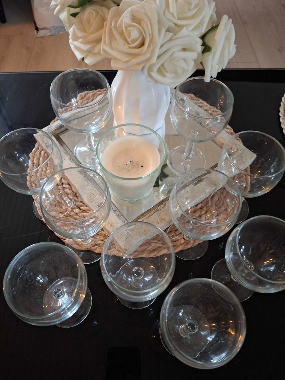lot de 10 verres &agrave; pied transparents forme ballon Décoration