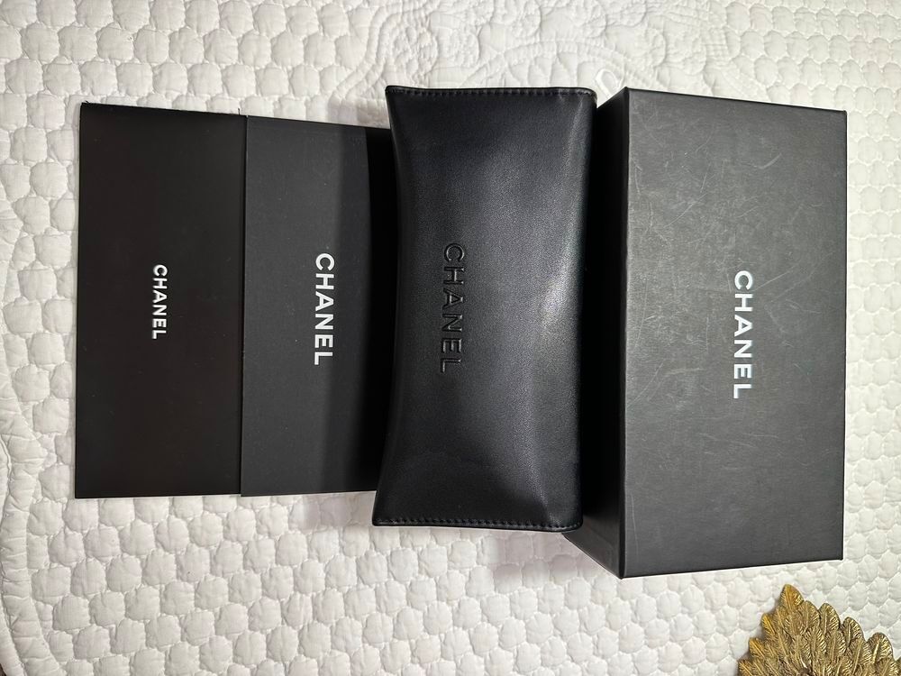 Lunette de soleil Chanel Bijoux et montres