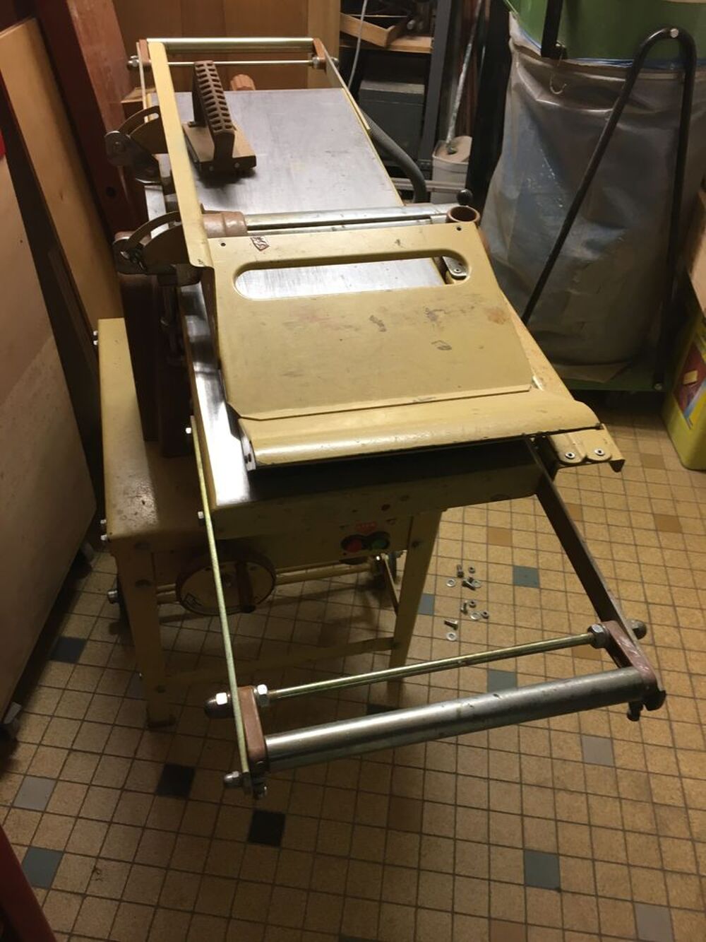 Rabot d&eacute;gau Bricolage