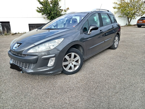 Peugeot 308 sw 1.6 HDi 110ch FAP BVM6 Féline