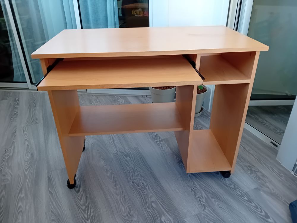 Petit bureau d'ordinateur Meubles