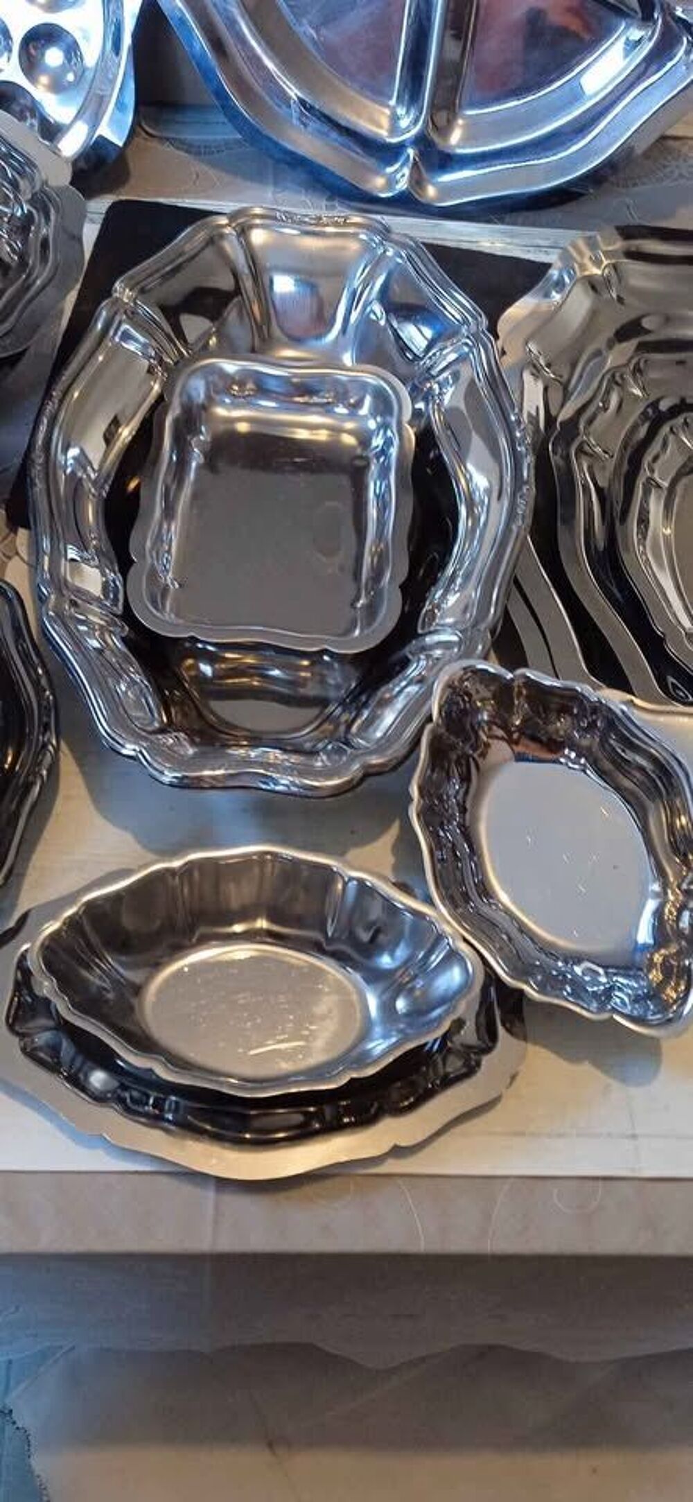 service plat en inox ancien Cuisine