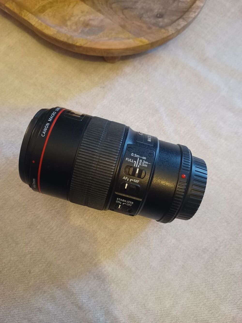 Canon EF 100mm f/2.8L Macro IS USM Photos/Video/TV