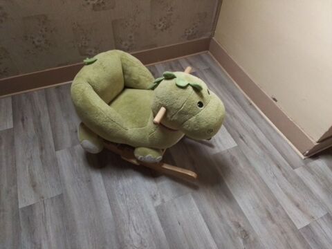 Dinosaure  à bascule pour enfants Tremblay-en-France (93)
