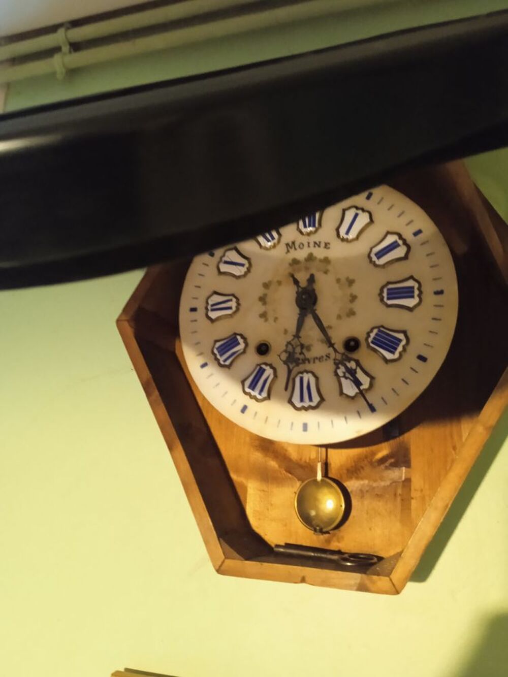 Carillon oeil de boeuf Napelon 3
i
Meubles