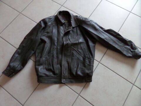 veste en cuir 12 Cussac-sur-Loire (43)