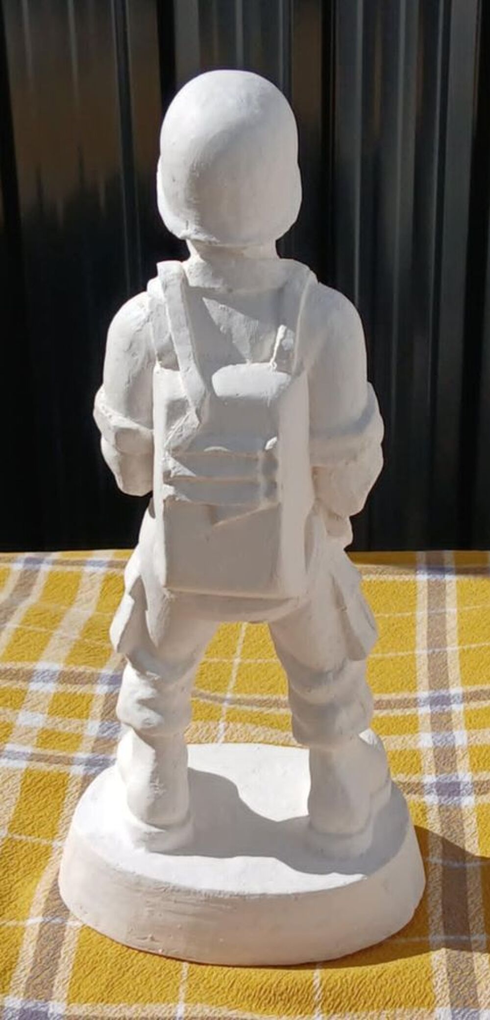Objet d&eacute;coratif : Soldat Inconnu R&eacute;alis&eacute;e en Pl&acirc;tre de 29 cm Décoration