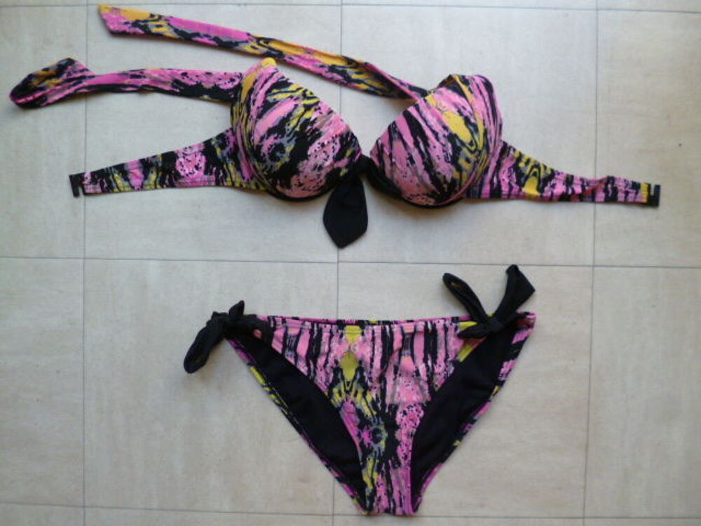 2 MAILLOTS DE BAIN, 2 jupes - 38 et 40 - zoe Vêtements