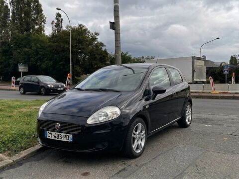 Annonce voiture Fiat Punto 2990 €