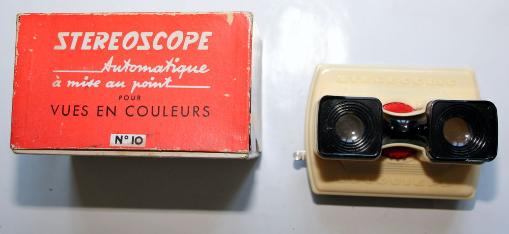 Visionneuse st&eacute;r&eacute;oscopique STEREOCLIC BRUGUIERE 1960
Photos/Video/TV