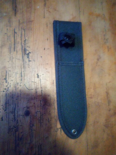 Etui couteau en nylon  10 La Roche-Maurice (29)