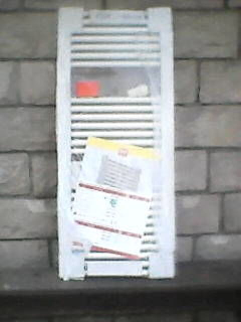 sche serviette / radiateur 70 Crmieu (38)