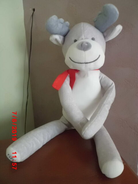 CERF GRIS ET BLANC OBAIBI 16 Oignies (62)