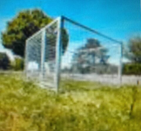 Enclos-Parc NEUF 300 Carqueiranne (83)