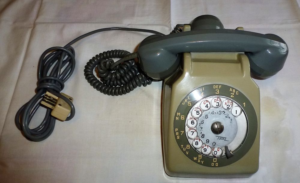 T&eacute;l&eacute;phone vintage ann&eacute;e 1972 Téléphones et tablettes