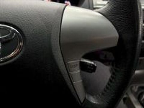 Hilux 3.0 D-4D Invincible Double Cabine 4WD BVA 2013 occasion 33520 Bruges