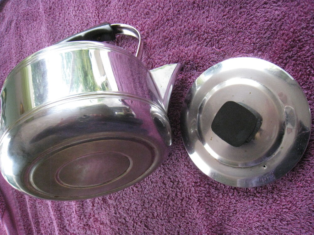 Bouilloire vintage inox et bak&eacute;lite Cuisine