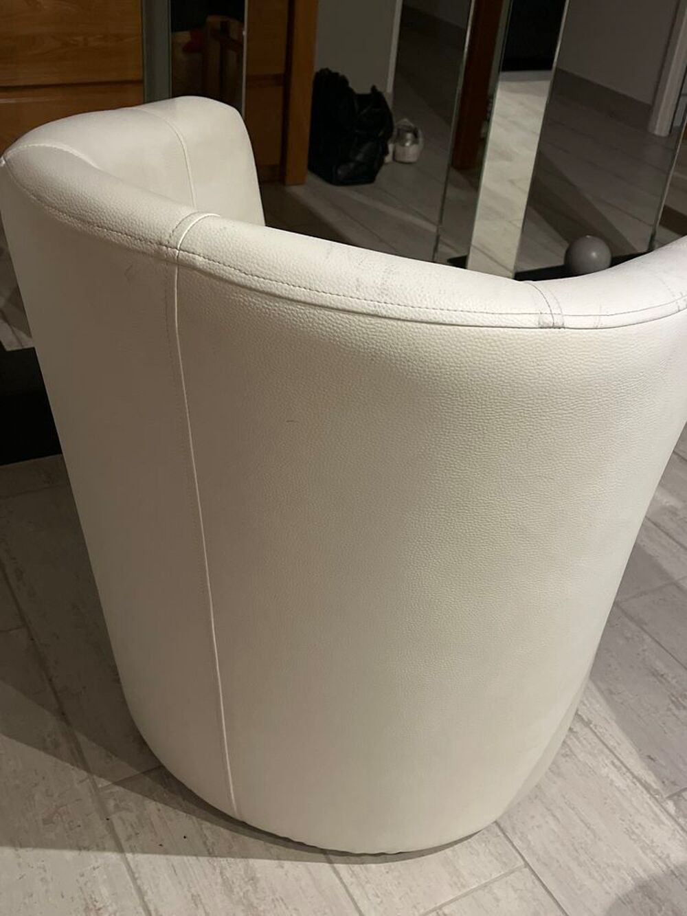 Fauteuil blanc simili cuir Meubles