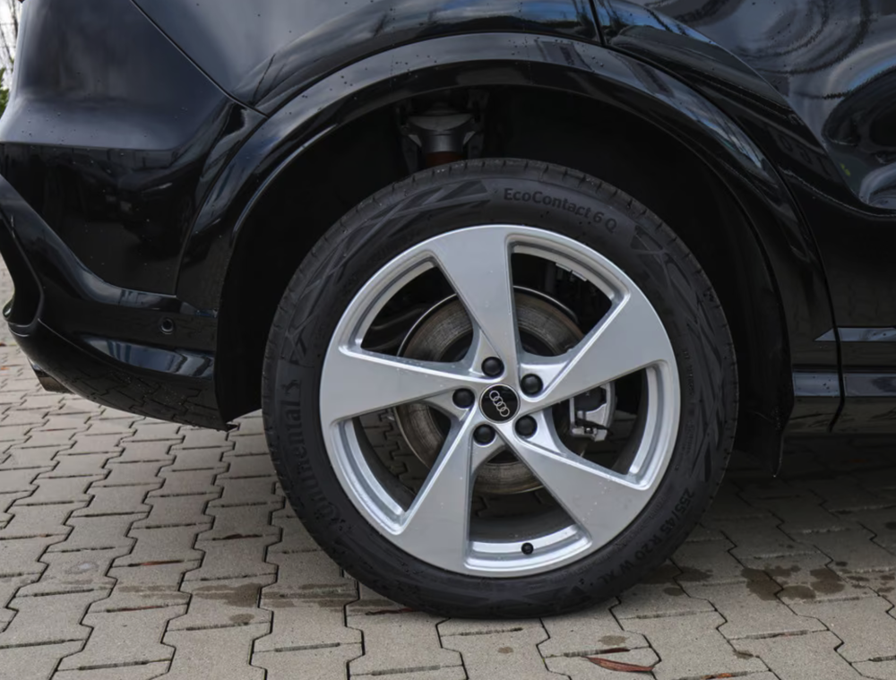 Q5 e-hybrid 299 ch S tronic 7 Quattro S line (15 CV) 2026 occasion 59000 Lille