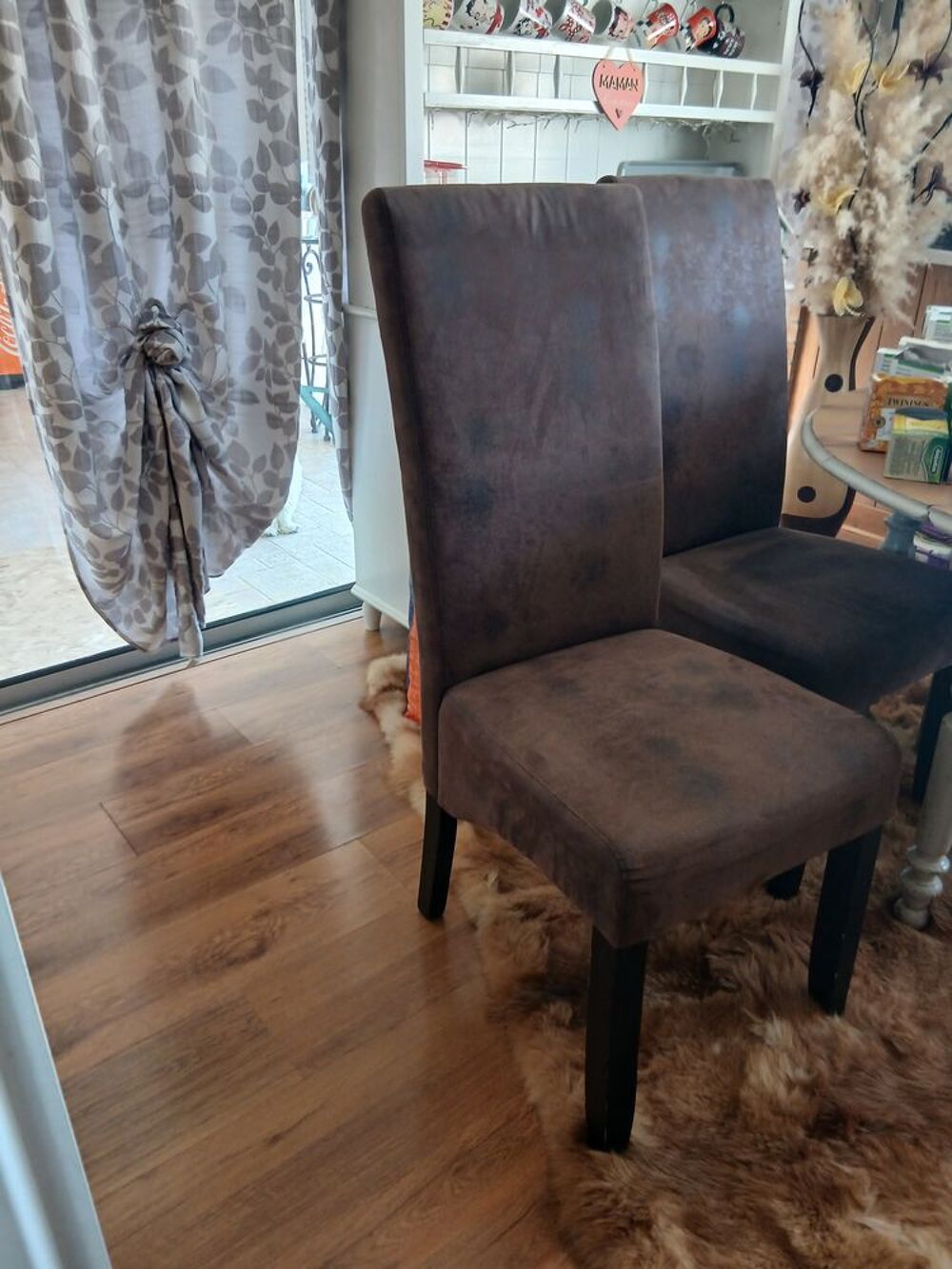 Chaises tres costo Meubles
