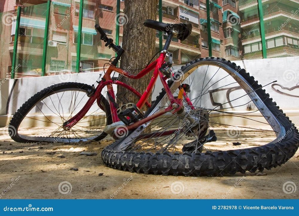 bonjour je r&eacute;cup&egrave;re tout type de velo Vélos