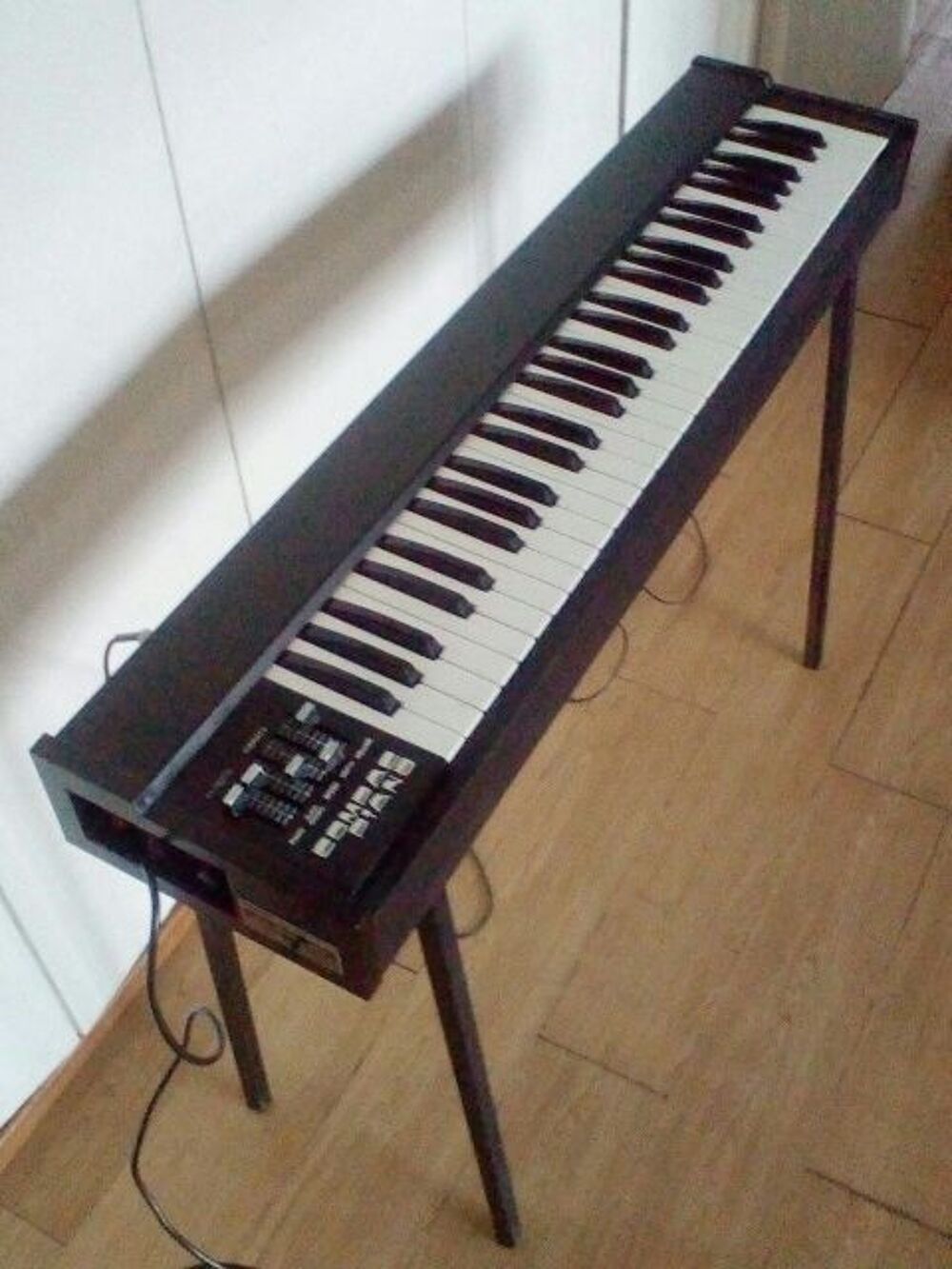 Piano Electrique &quot;Crucionelli&quot; CRUMOR Instruments de musique