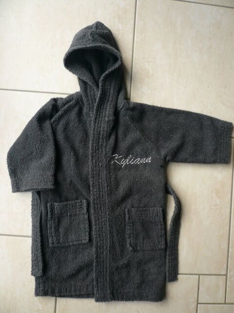 Sortie de bain / Peignoir brod� gris 24 mois 12 Franqueville-Saint-Pierre (76)