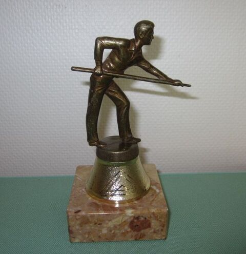 TROPHE  BILLARD  en zamac bronze 8 Sassenage (38)
