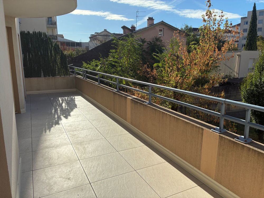 Vente Appartement T2 calme absolu/ lumineux/ sans vis à vis Lyon 3