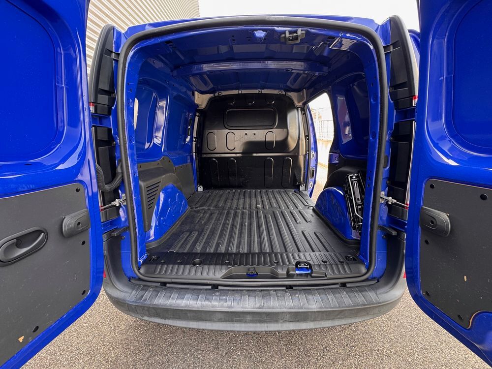 Kangoo Express KANGOO EXPRESS BLUE DCI 95 CONFORT 2021 occasion 84290 Sainte-C&eacute;cile-les-Vignes