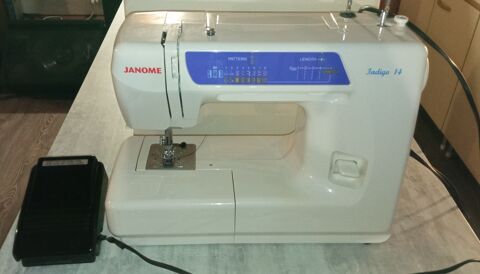 Machine  coudre Janome - modle indigo 14 - 100 % mcanique 50 Gillonnay (38)