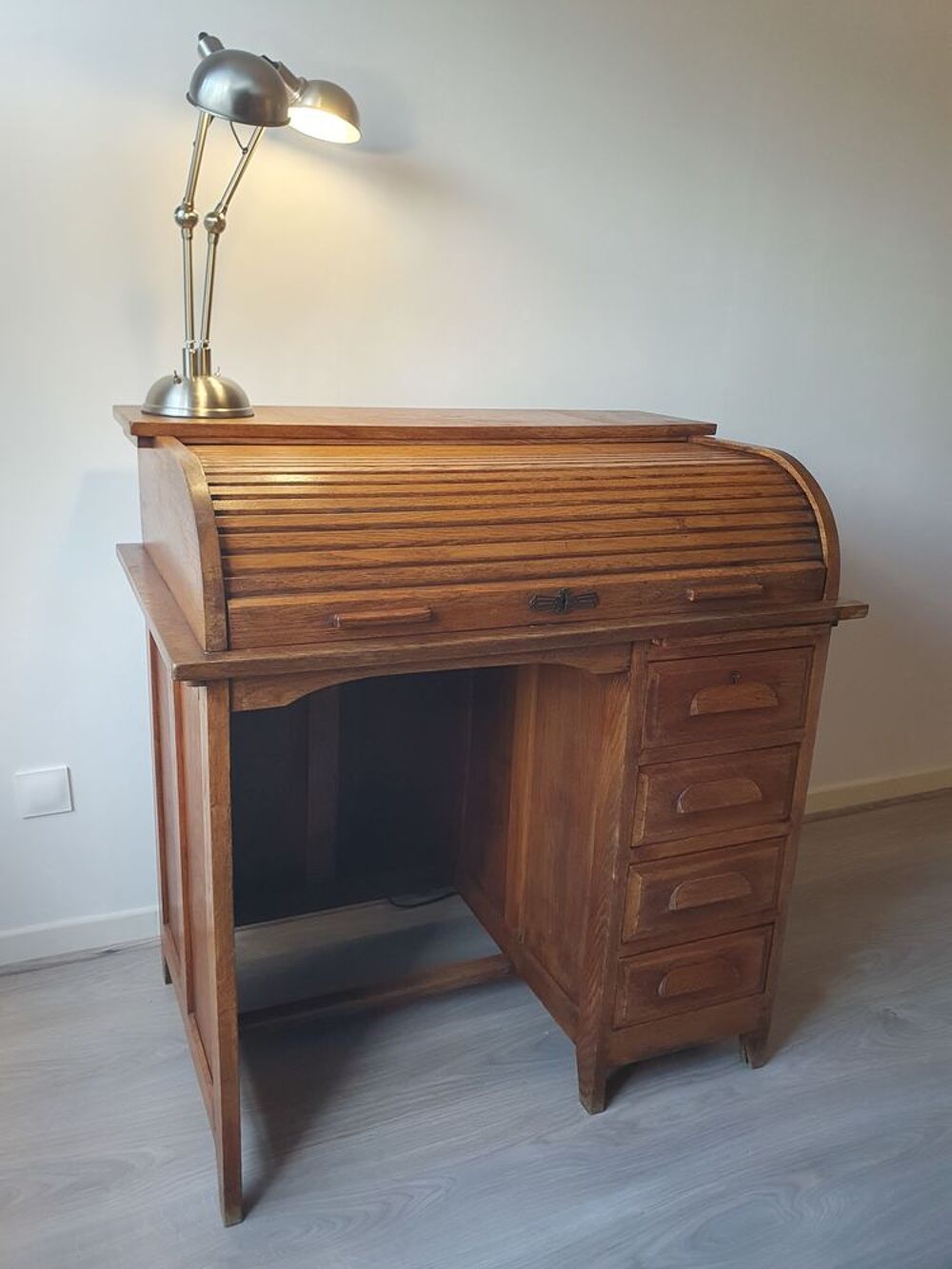 Bureau &agrave; rideau Meubles