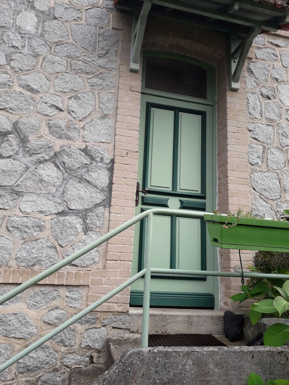 Porte d'entr&eacute;e Bricolage