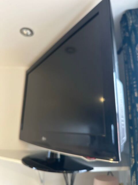 TV LG 40 Villepreux (78)