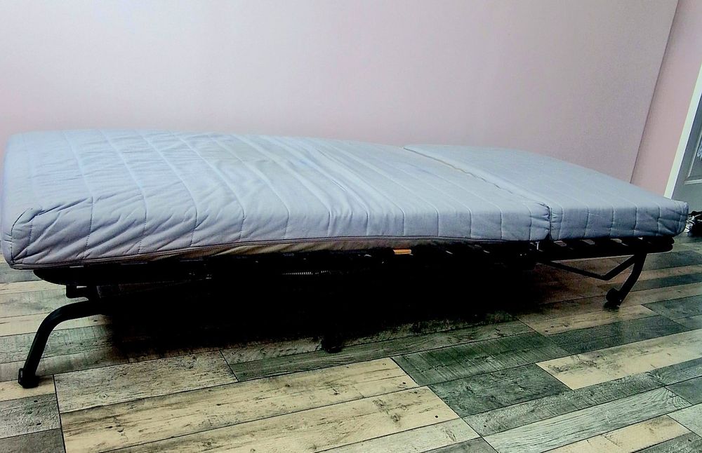 Lit convertible en fauteuil Maroquinerie