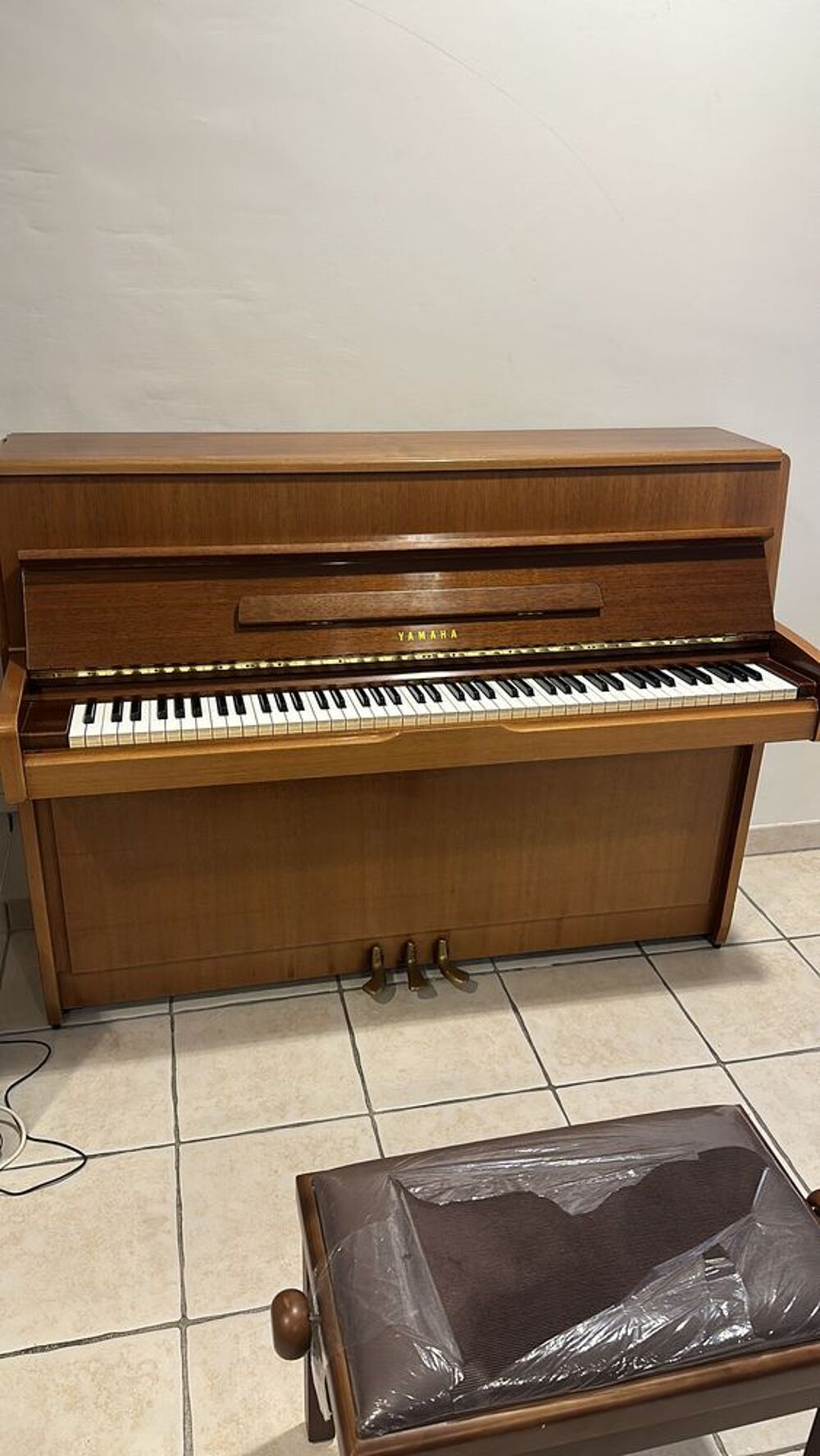 Piano Yamaha droit Instruments de musique