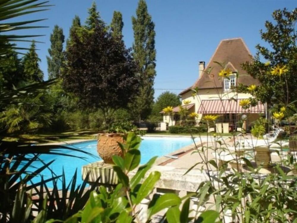 Maison 6 pièces 200 m² · à Morlaàs · 200 m² · 490 000 €