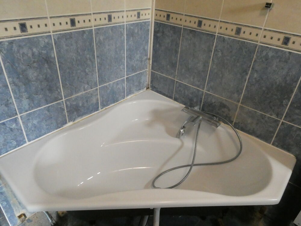 Baignoire d'angle Meubles