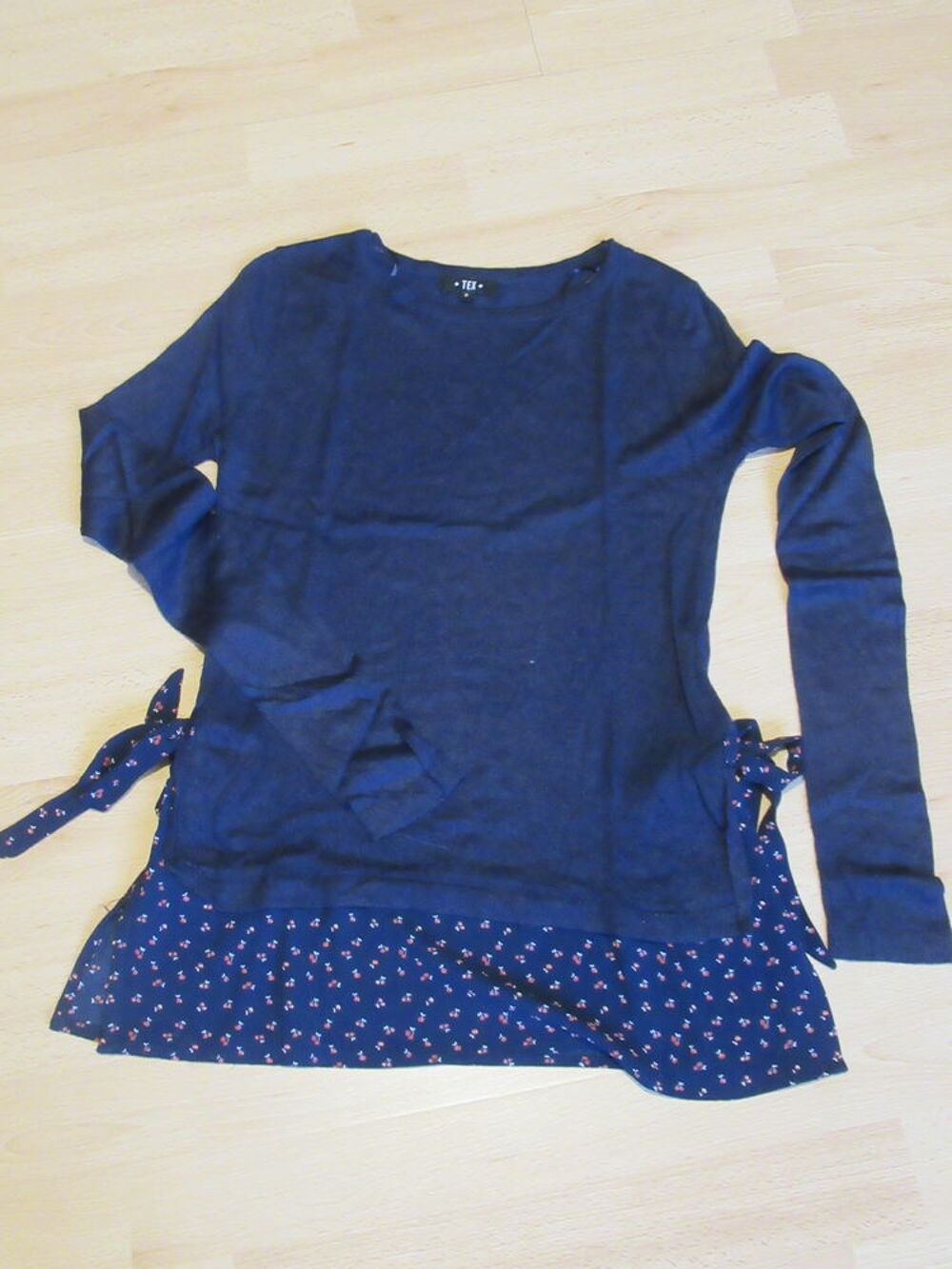 Pull bleu marine et cerise - Tex - Taille S Vêtements