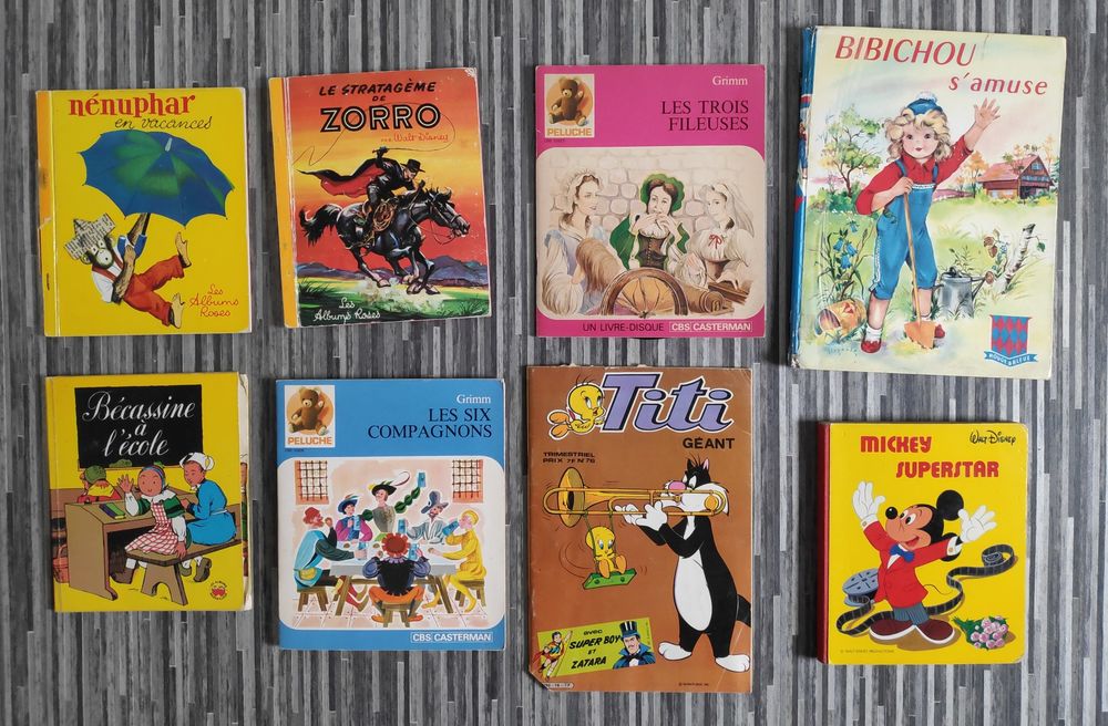 Lot de 9 anciens livres Pour enfants Livres et BD