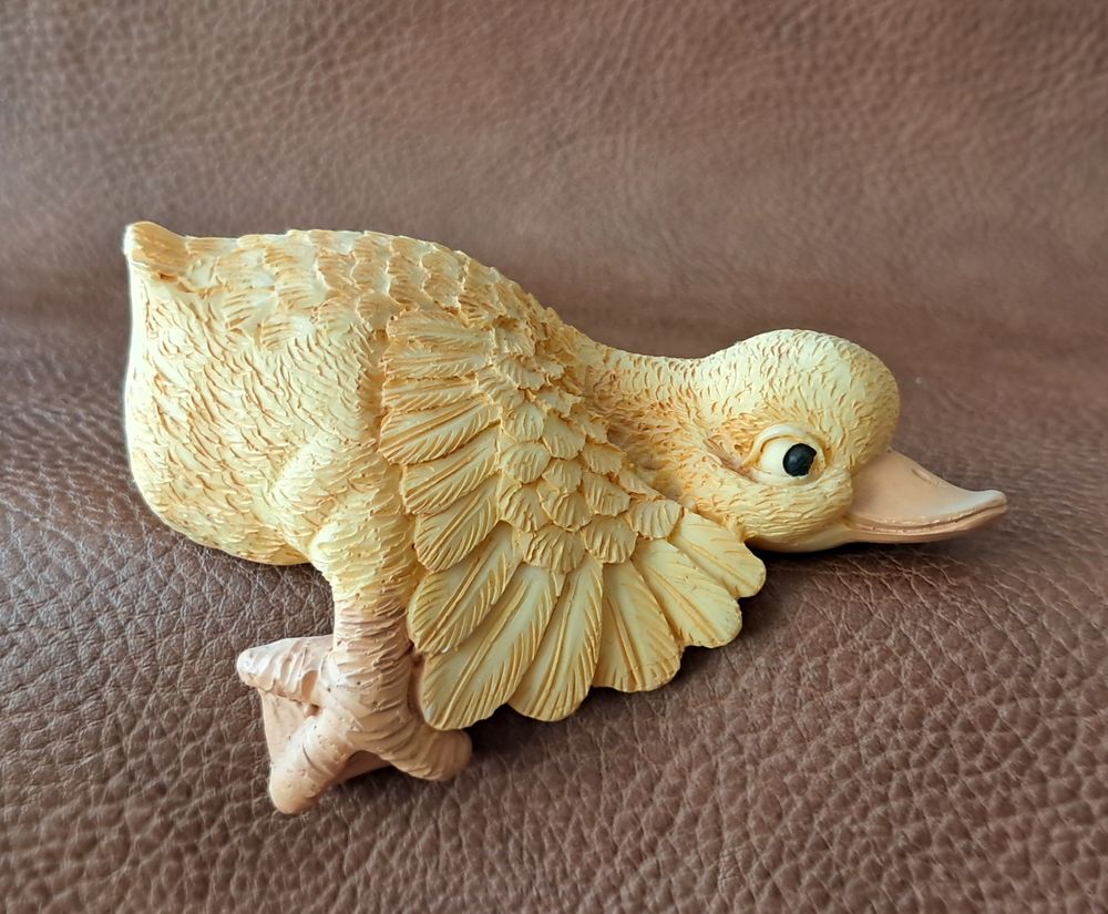 lot de 4 canards humoristiques en r&eacute;sine jaune
d&eacute;taill&eacute;s Décoration