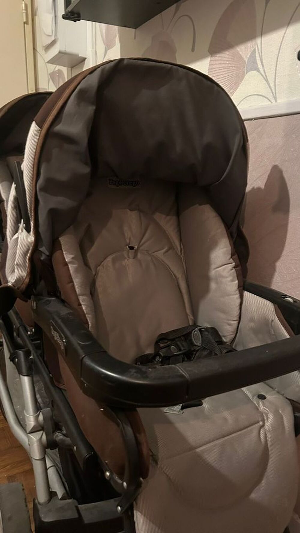 Poussette triple peg perogo Pu�riculture