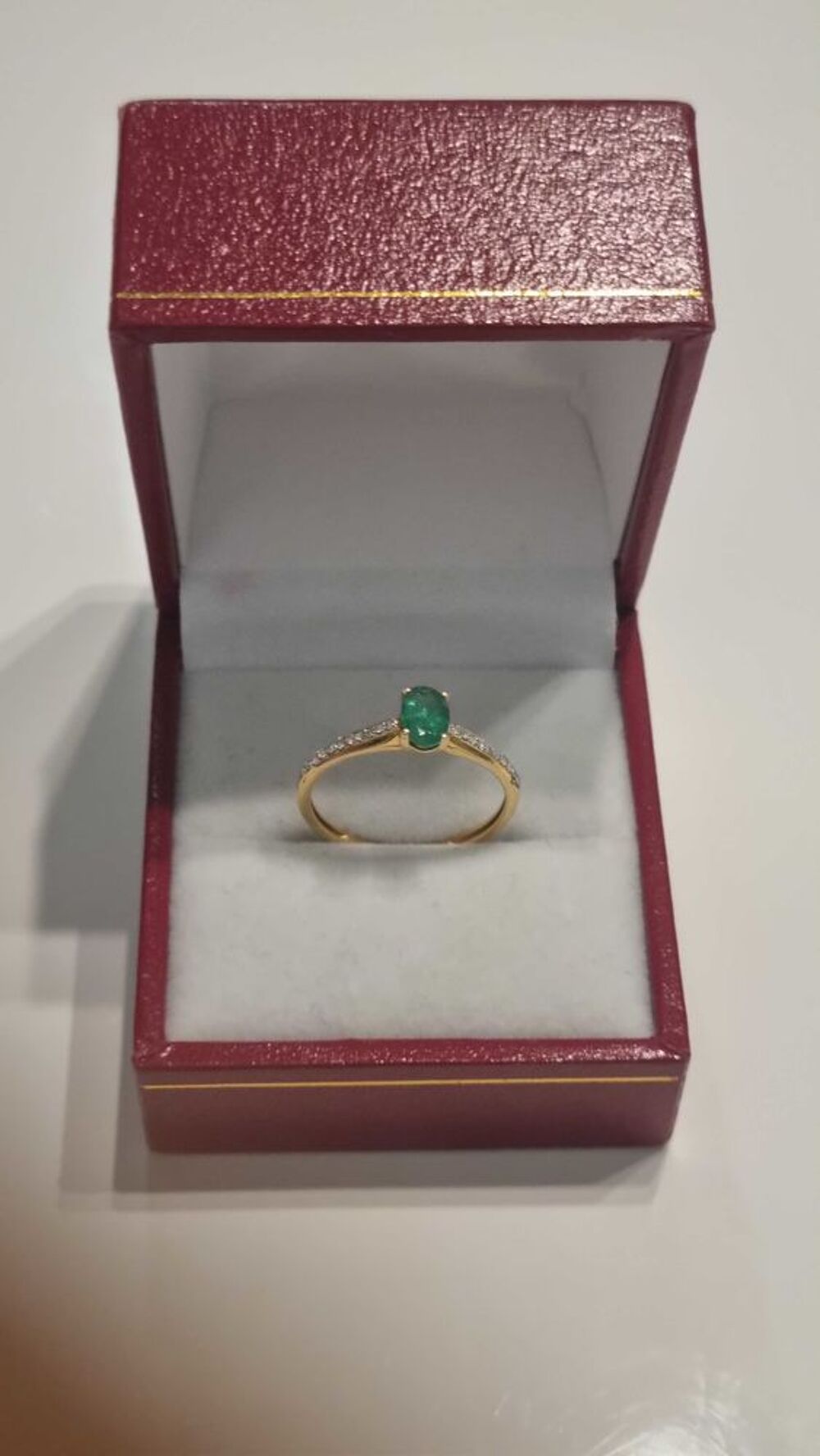 Bague or jaune &eacute;meraude Bijoux et montres