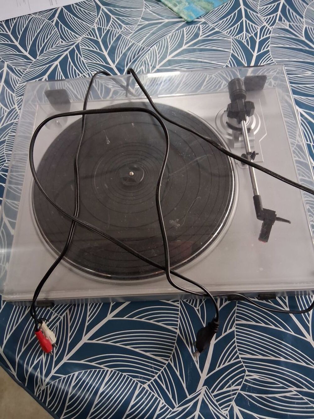 tourne disque en bon &eacute;tat Audio et hifi