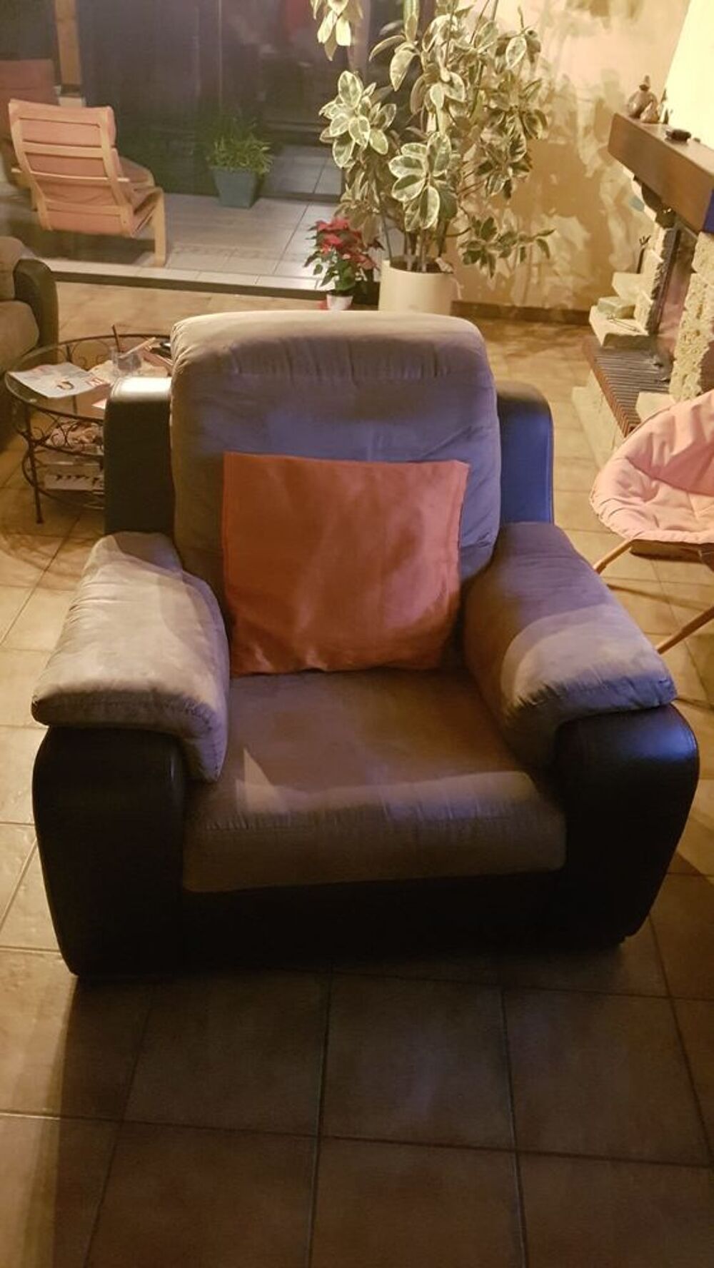 Canap&eacute; et fauteuil Meubles