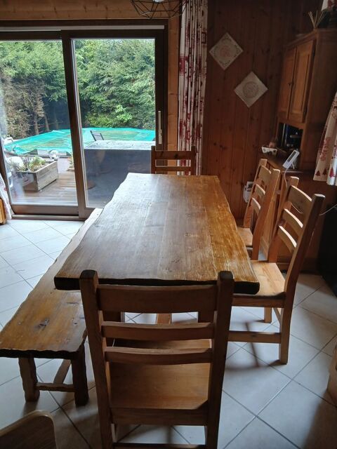Ensemble table de ferme, 4 chaises 1 banc Chamonix-Mont-Blanc (74)