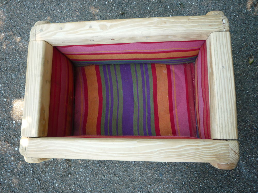 Coffre &agrave; jouet/bac/jardini&egrave;re/bois brut Meubles