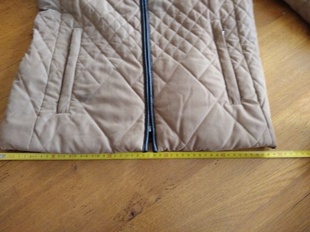 Veste, parka, doudoune fine Vêtements